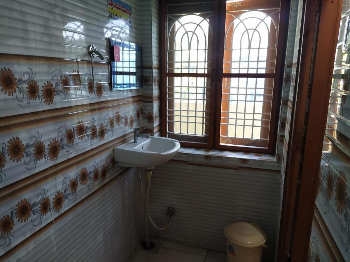 Prasanna Laxmi Residency Bhadrachalam Luaran gambar