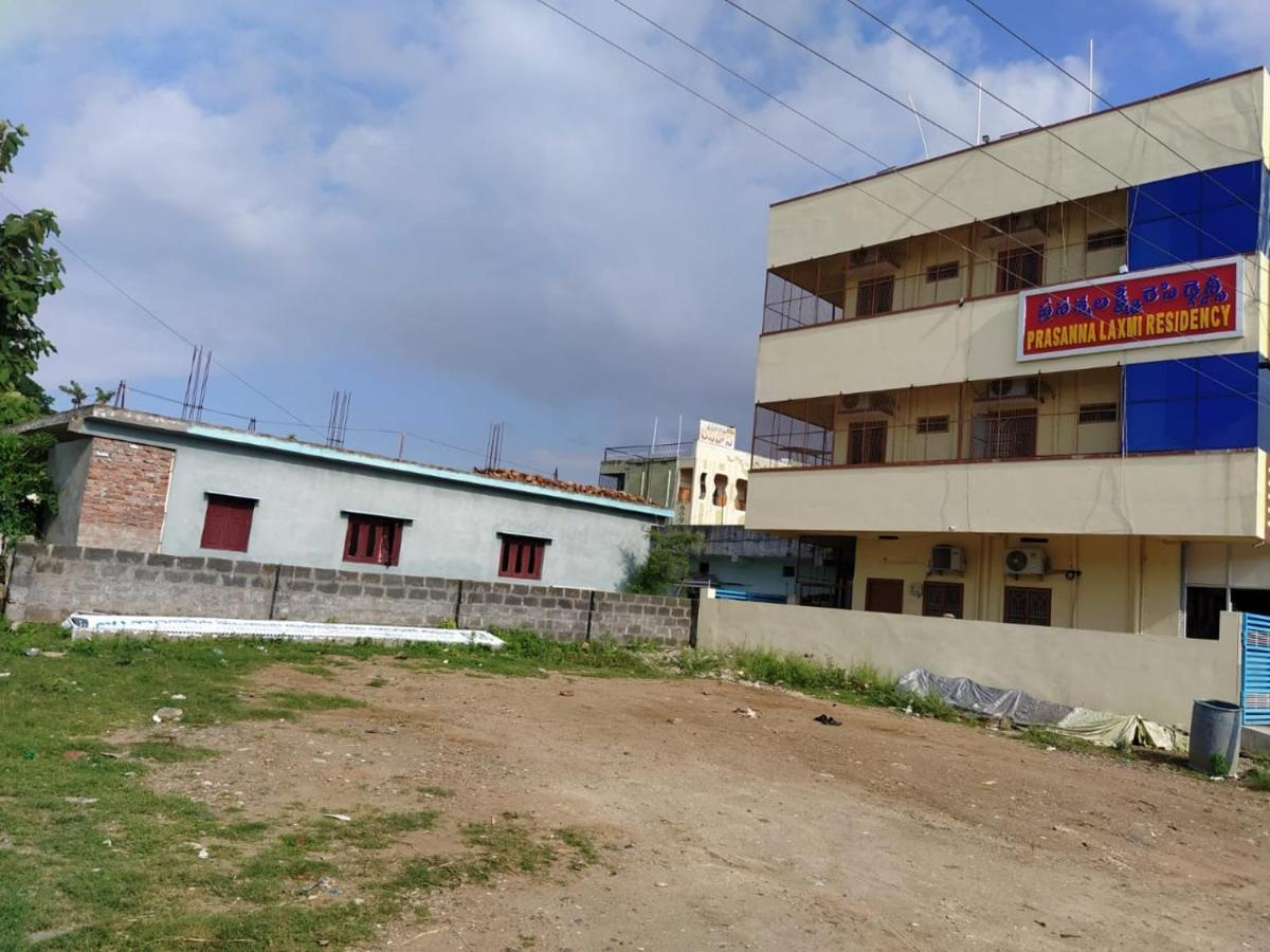 Prasanna Laxmi Residency Bhadrachalam Luaran gambar